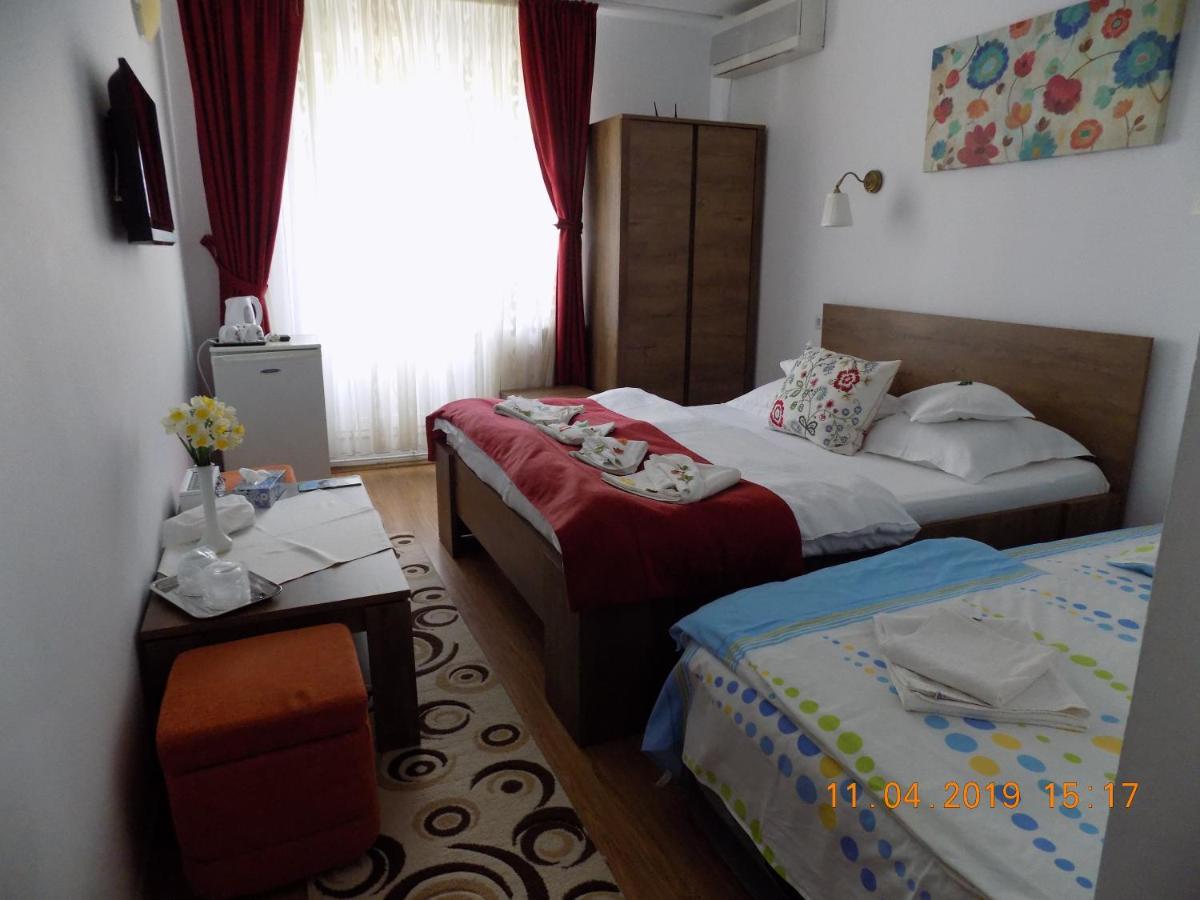 伯伊莱海尔库拉内 伊甸园旅馆酒店 外观 照片